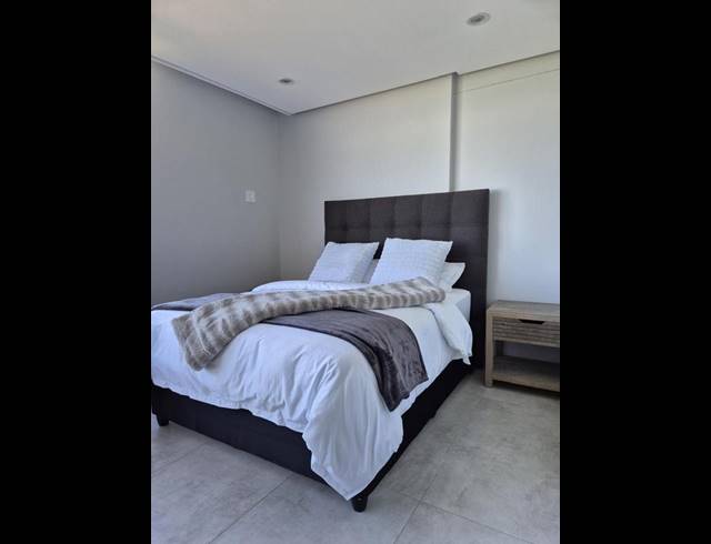 3 BEDROOM APARTMENT FOR SALE IN UMHLANGA RIDGE